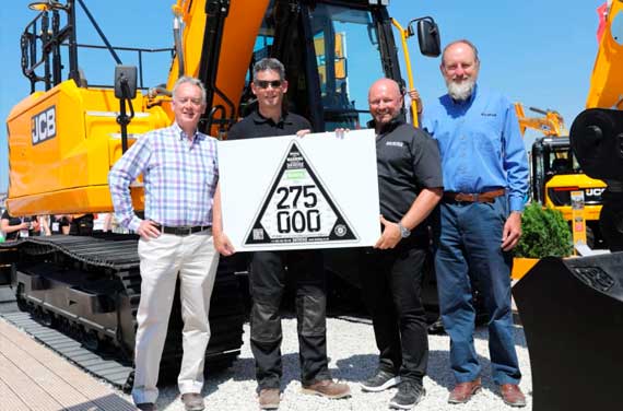 CESAR HITS 275,000 REGISTRATIONS AT HILLHEAD